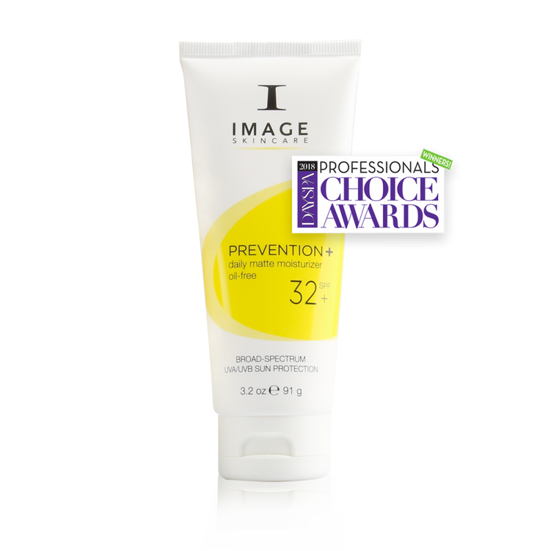 Image Skincare Prevention+ daily matte moisturizer SPF 32+ is an oil-free, broad-spectrum UVA/UVB sunscreen that delivers high sun protection in a mattifying, antioxidant-rich base perfect for oily and acne-prone skin types. 